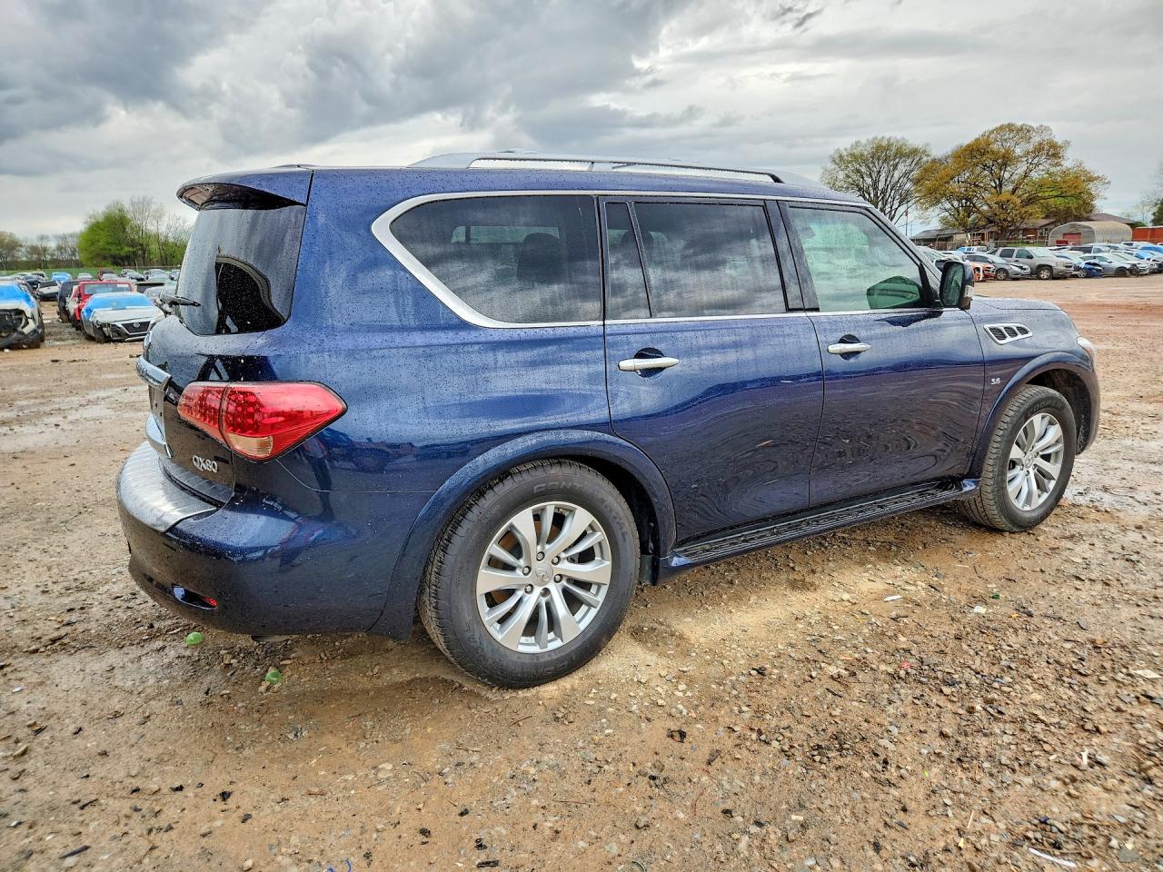 INFINITI Qx Base