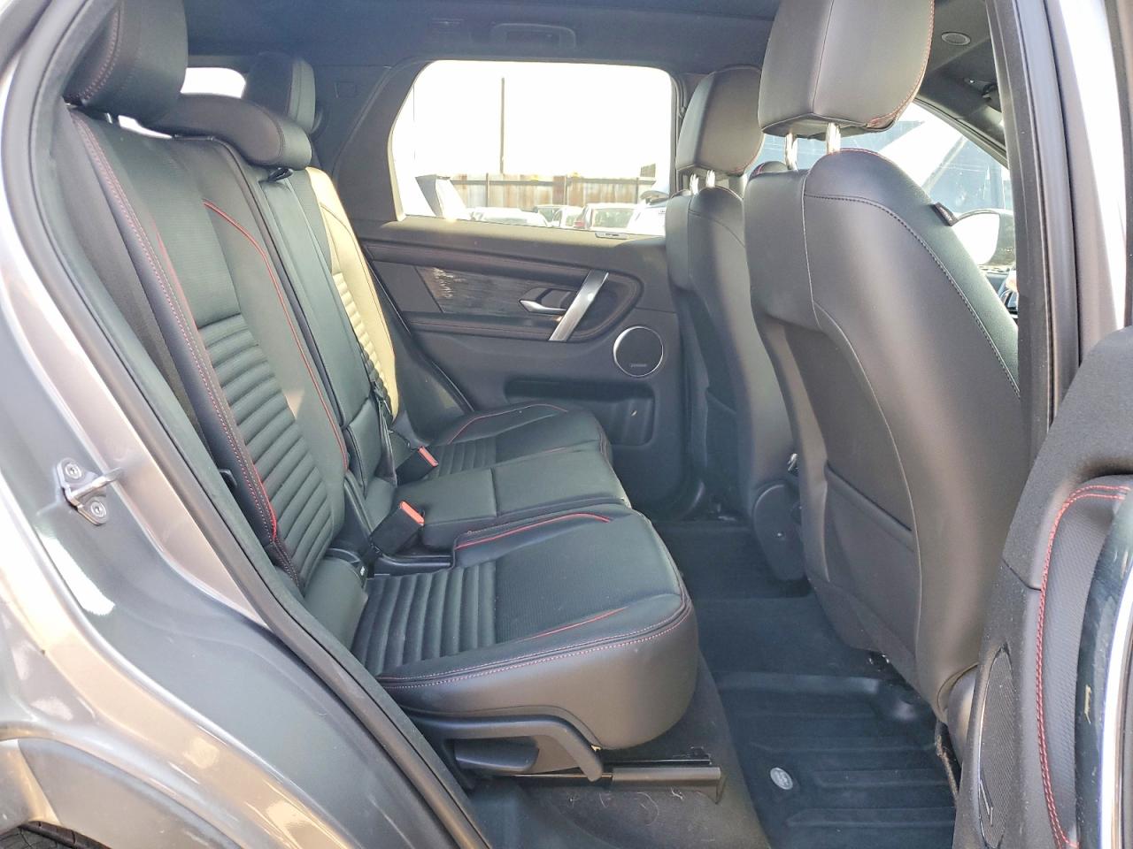 Land Rover Discovery S R-dynamic