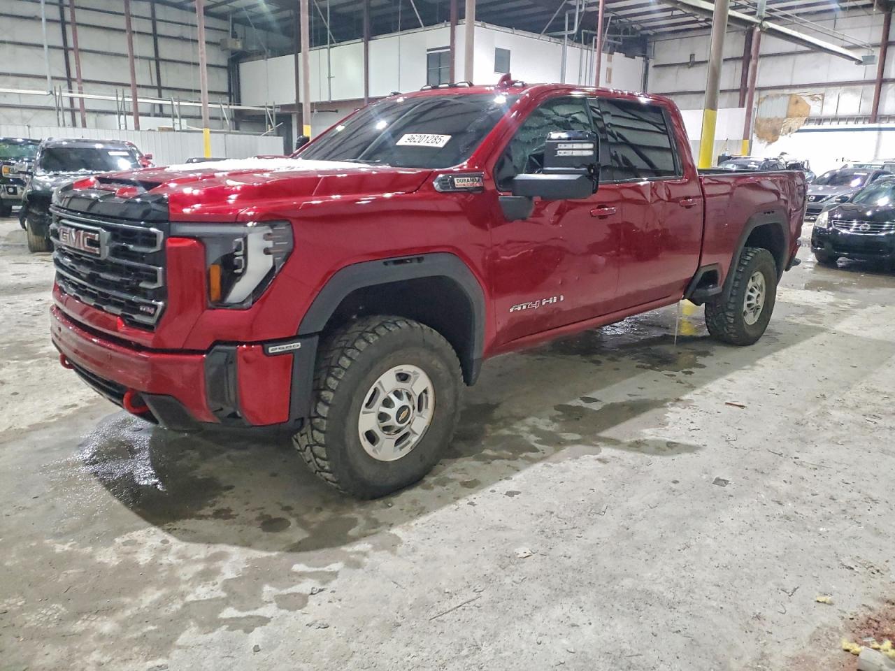Salvage GMC Sierra Image