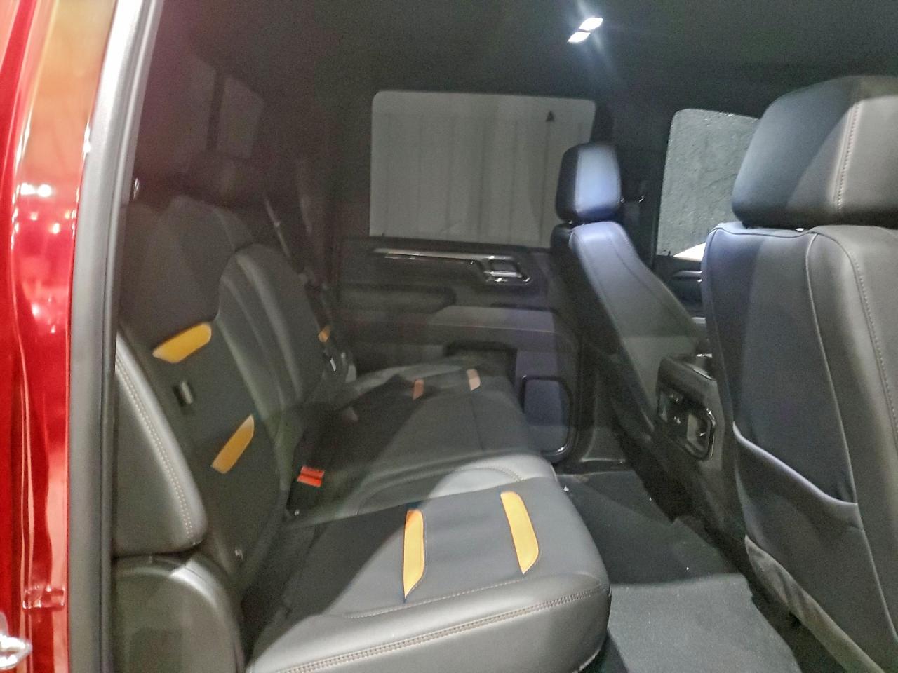 GMC Sierra K2500 At4