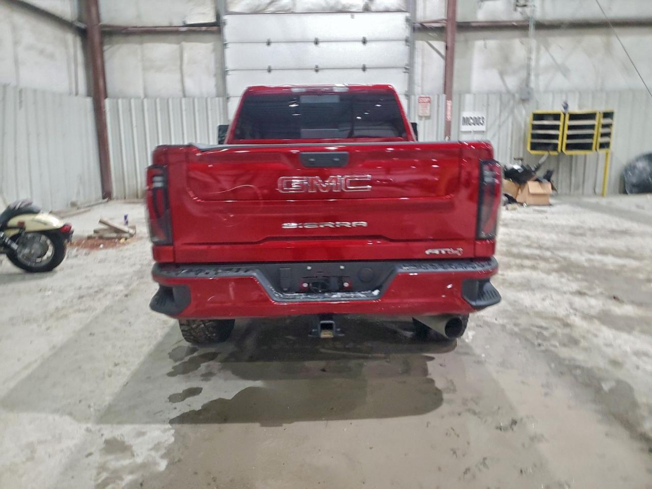GMC Sierra K2500 At4