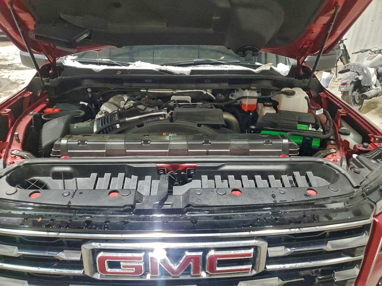 GMC Sierra K2500 At4