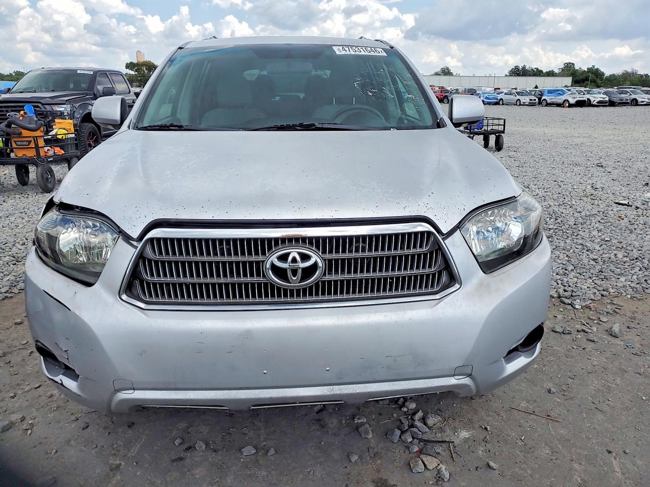 Toyota Highlander Base