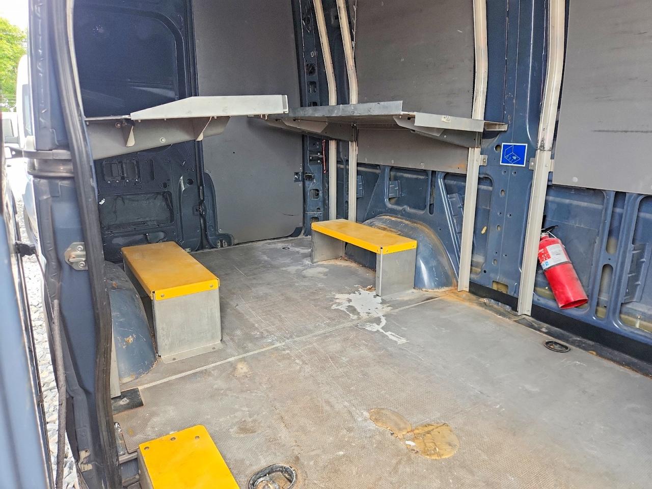 Mercedes-Benz Sprinter 2500
