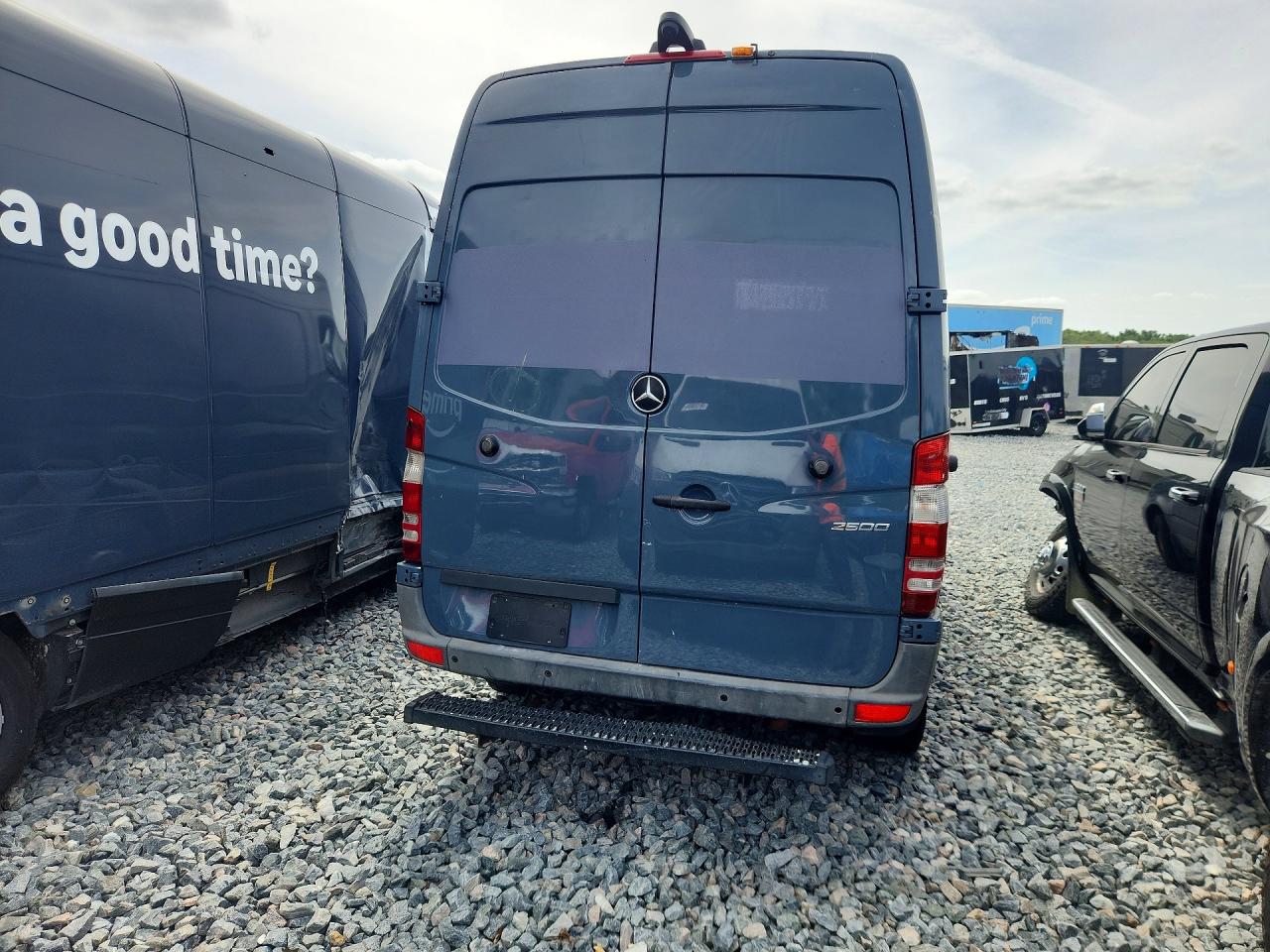 Mercedes-Benz Sprinter 2500