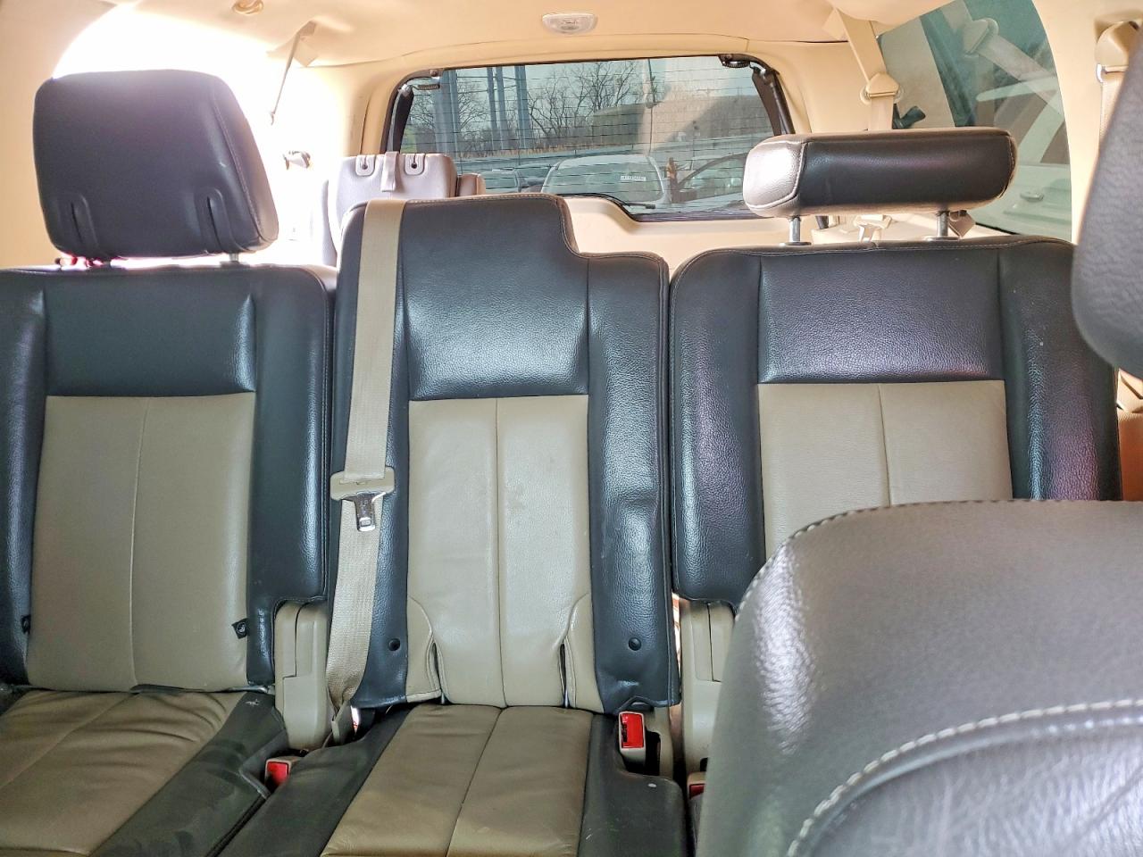 Ford Expedition El Eddie Bauer