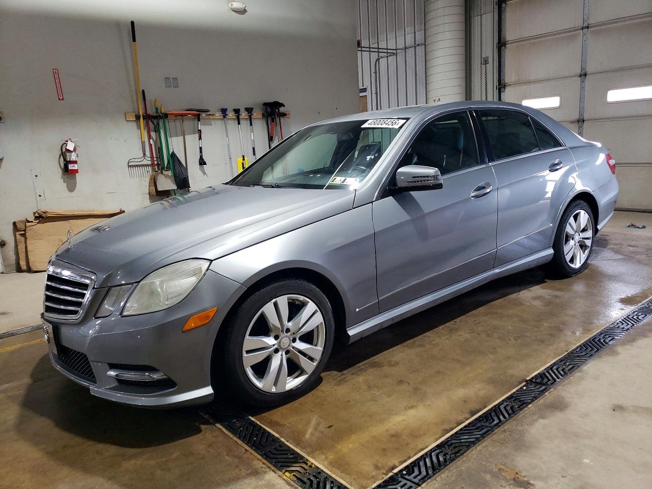 Salvage Mercedes-Benz E-Class Image