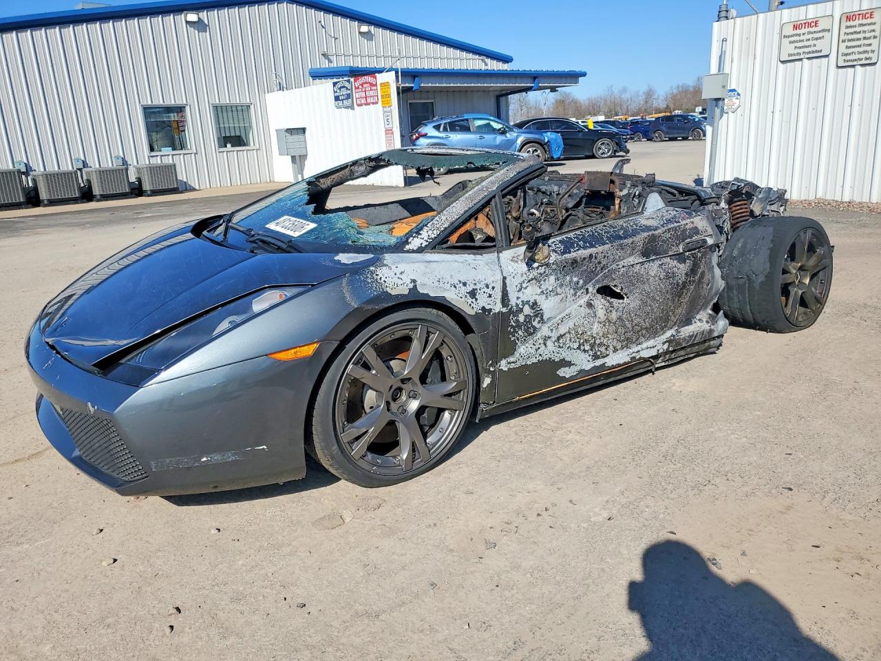 Salvage Lamborghini Gallardo Image