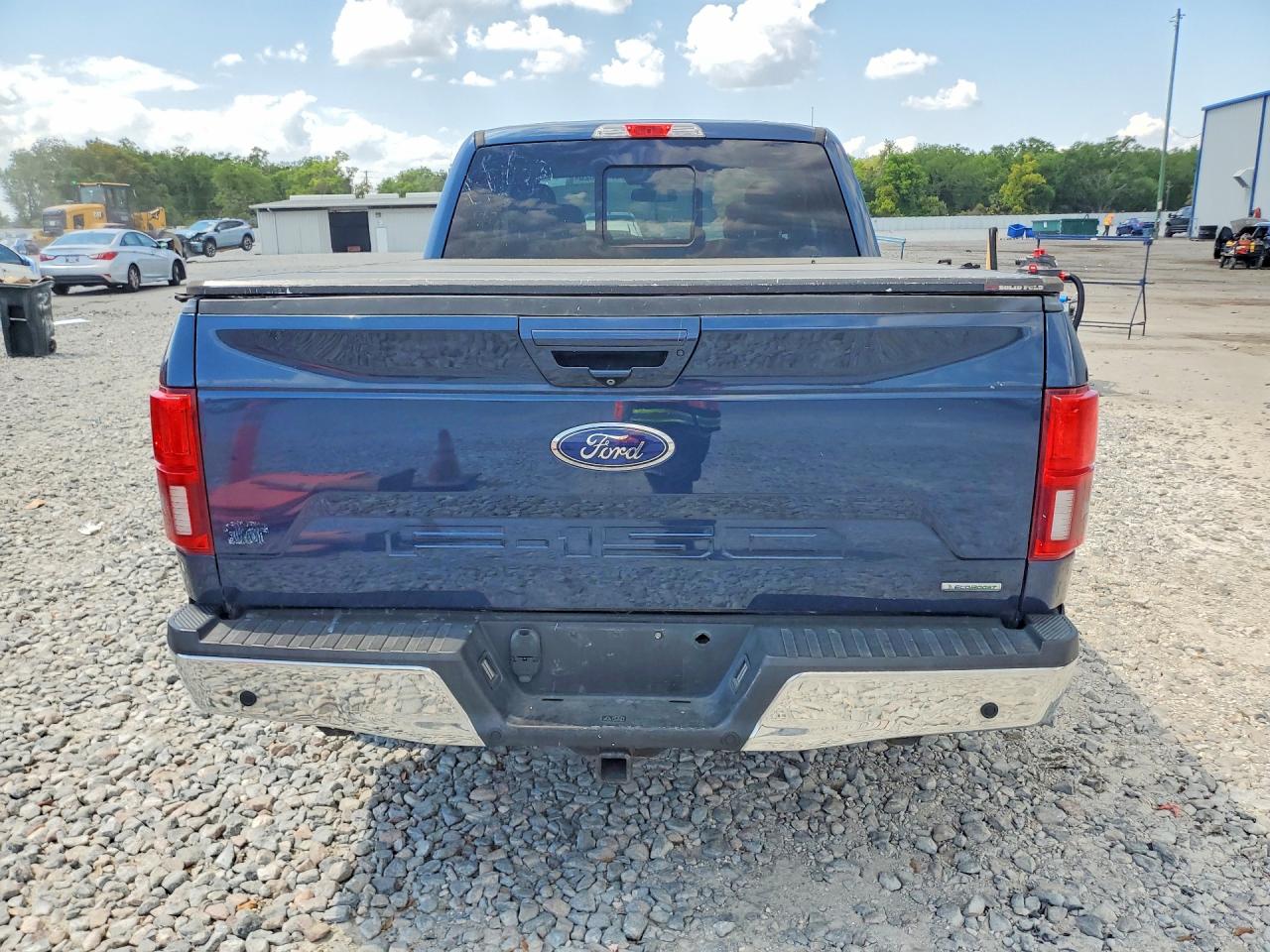 Ford Other Lariat