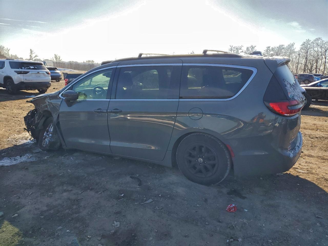 Chrysler Pacifica Touring L
