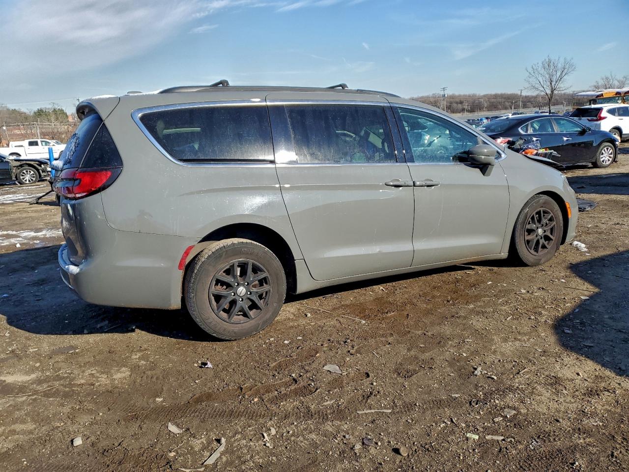 Chrysler Pacifica Touring L