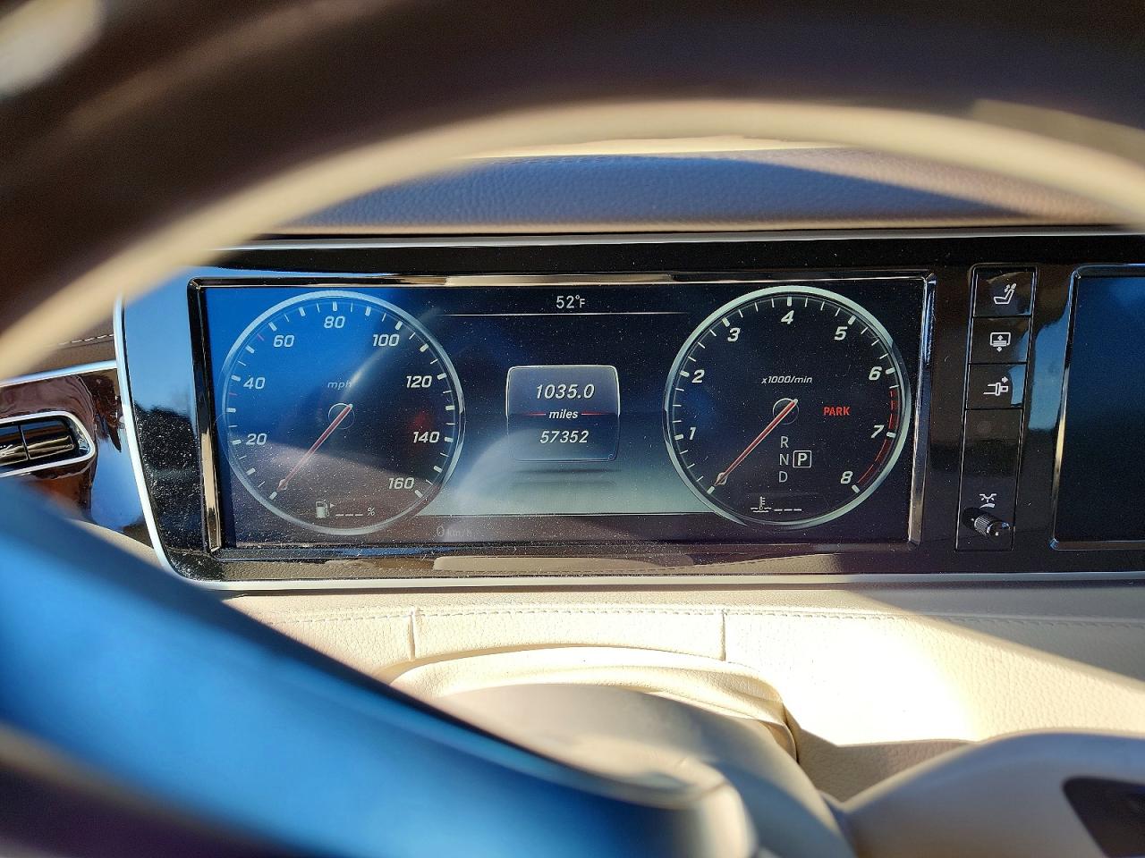 Mercedes-Benz S-Class 550