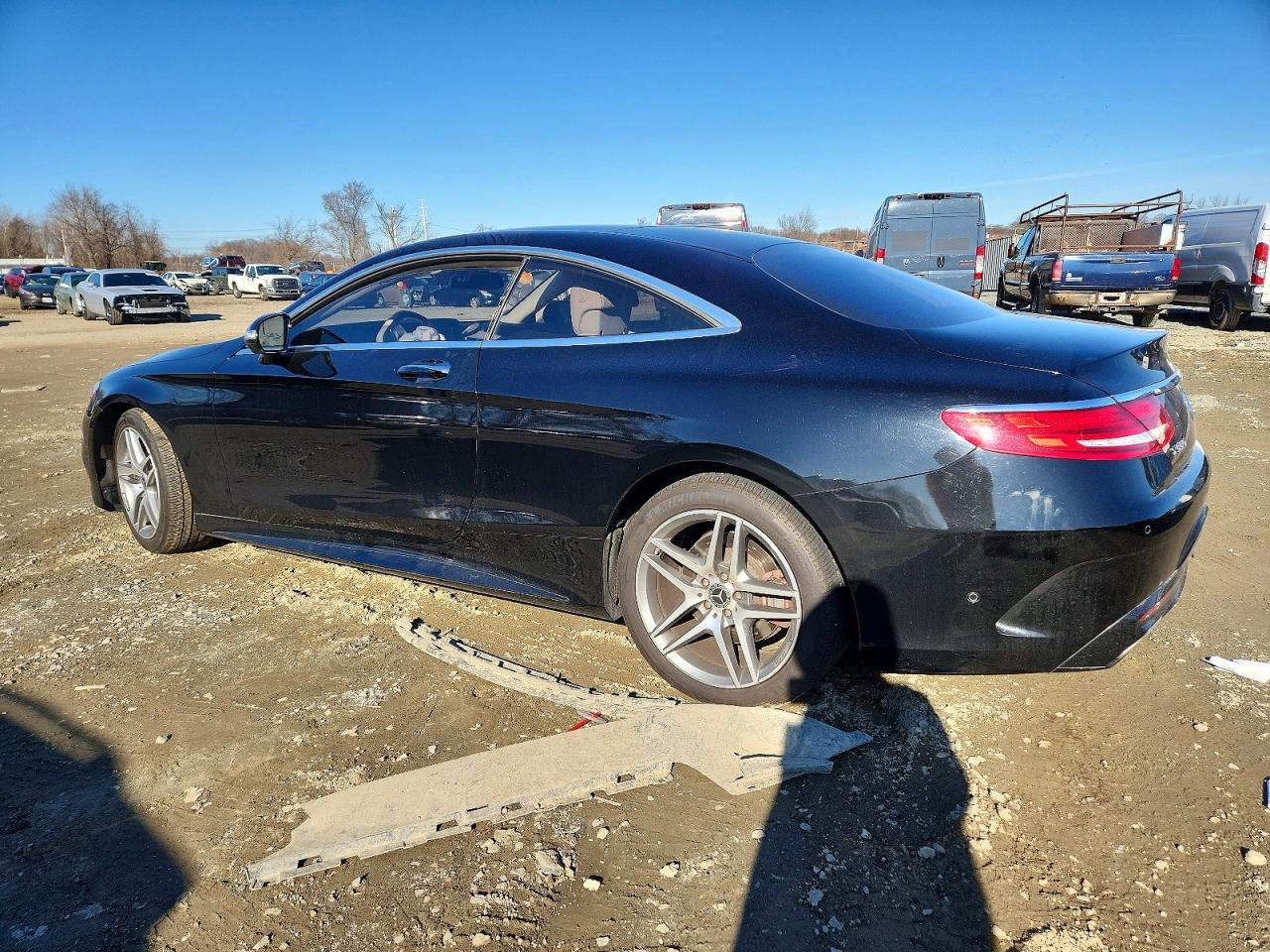 Mercedes-Benz S-Class 550