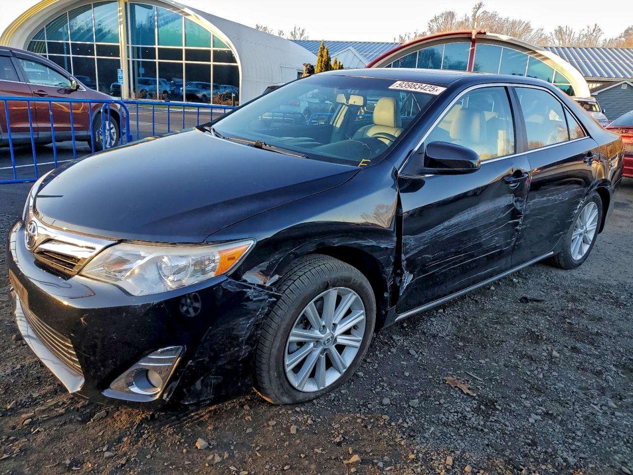 Salvage Toyota Camry Image