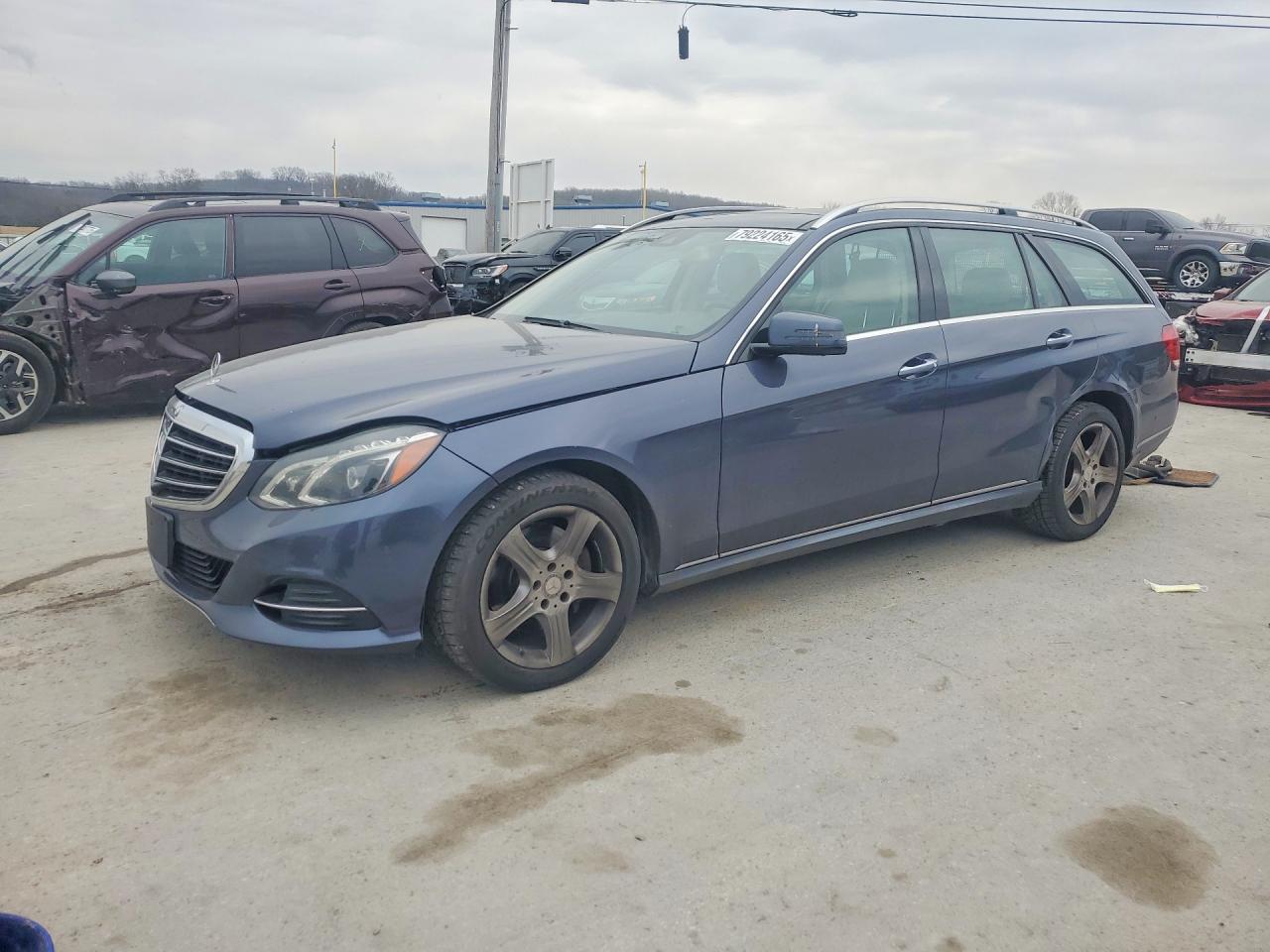 Salvage Mercedes-Benz E-Class Image
