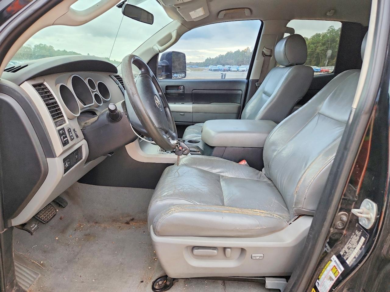 Toyota Tundra Double Cab