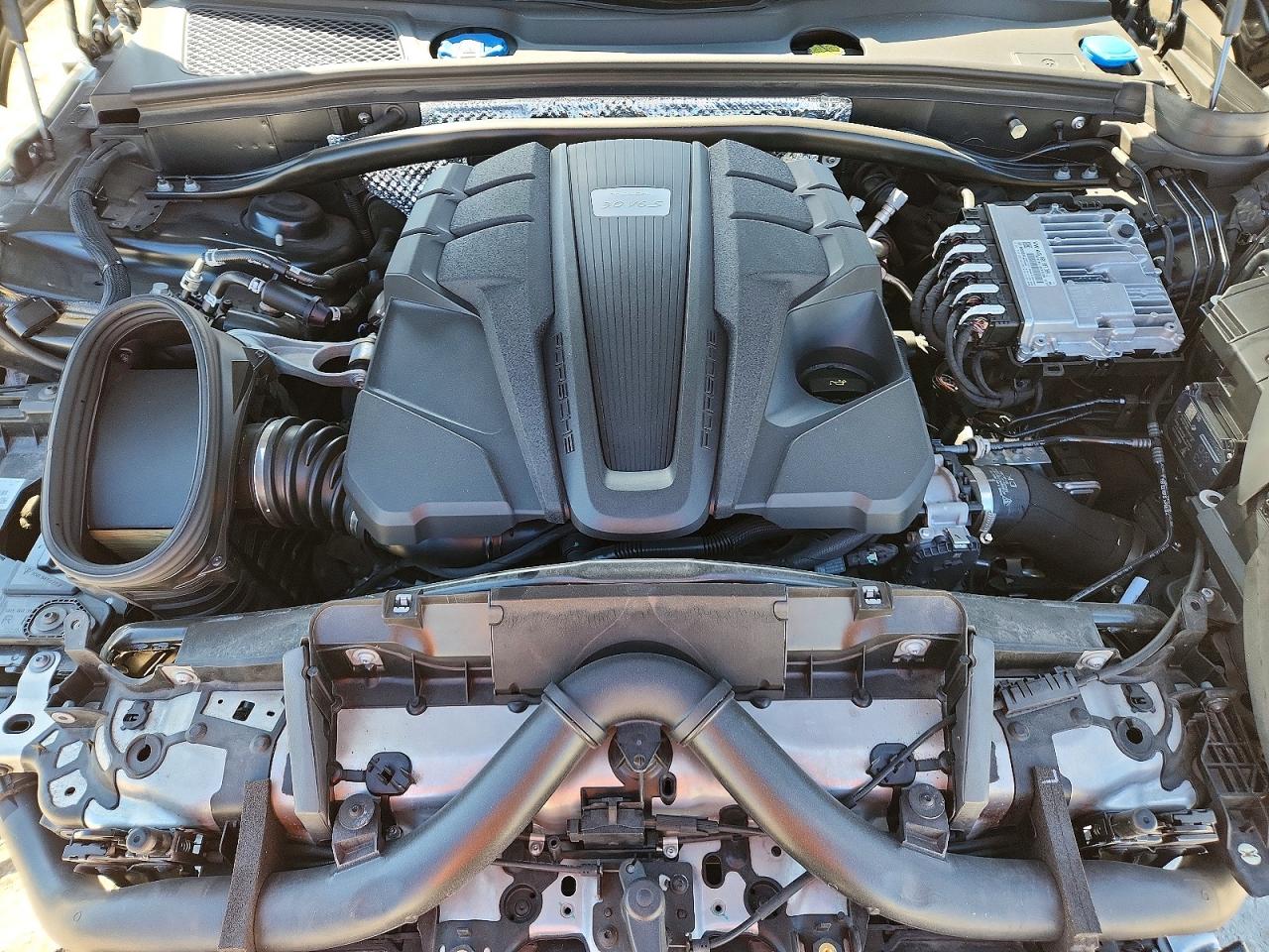 Porsche Macan S