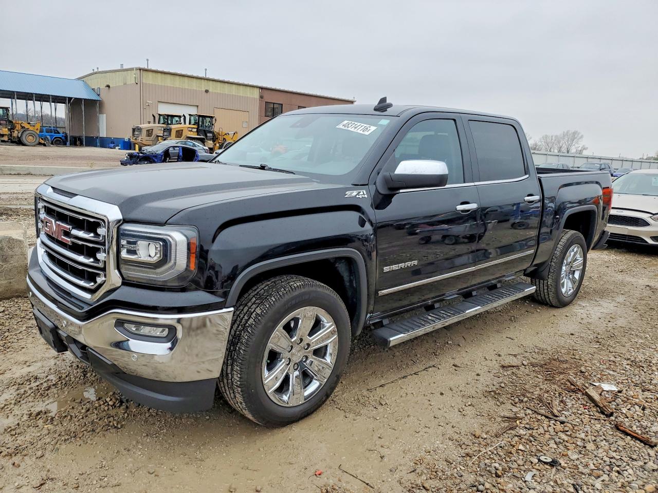 Salvage GMC Sierra Image