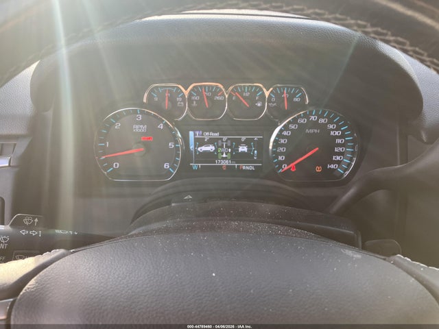 Chevrolet Suburban Ls