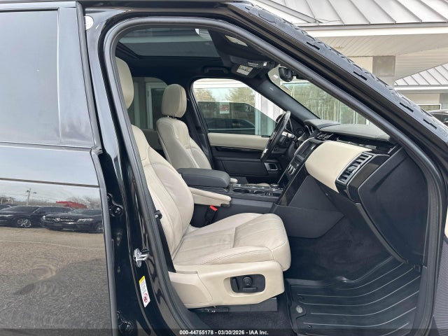 Land Rover Discovery Se
