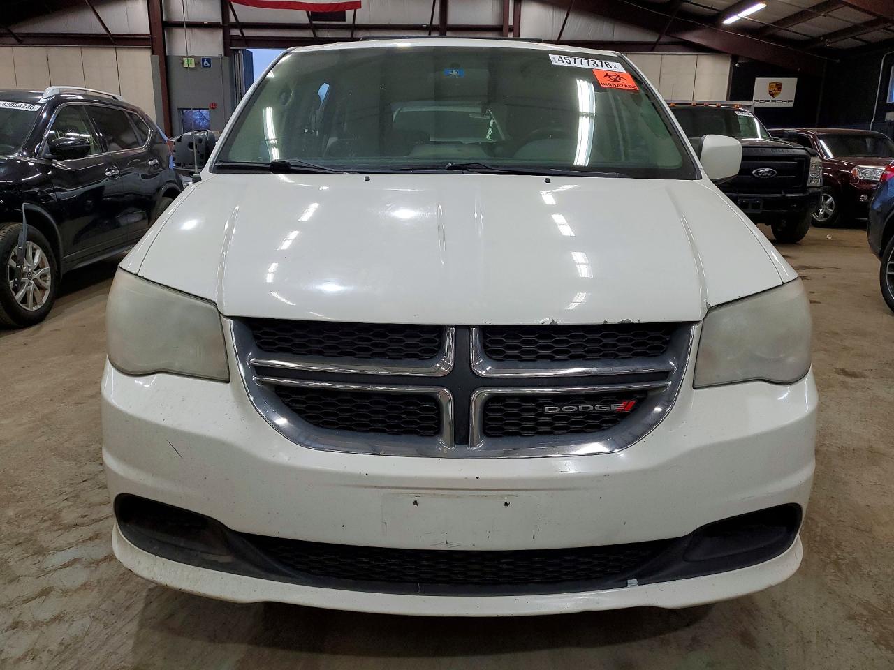 Dodge Caravan Sxt