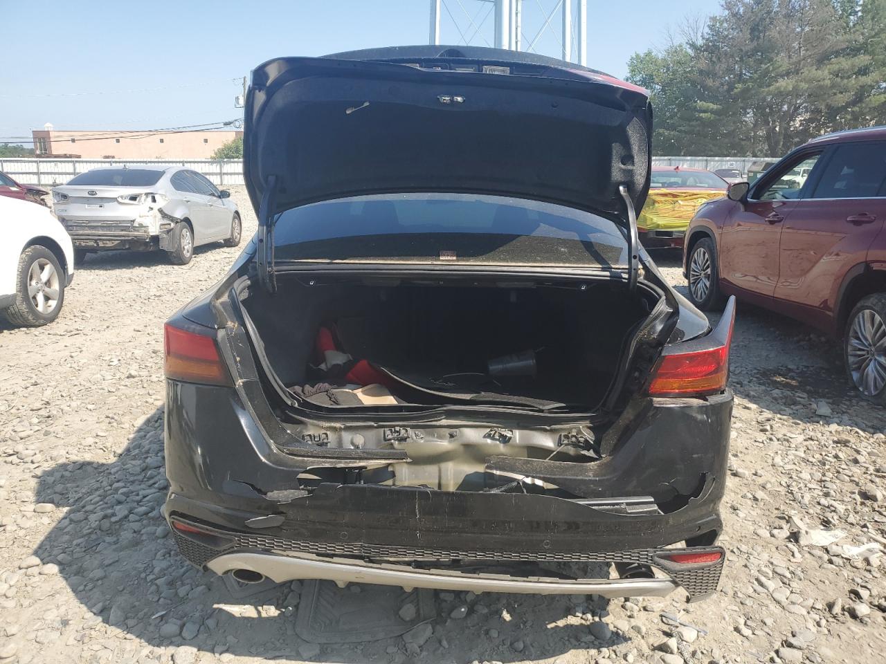 Nissan Altima Sr