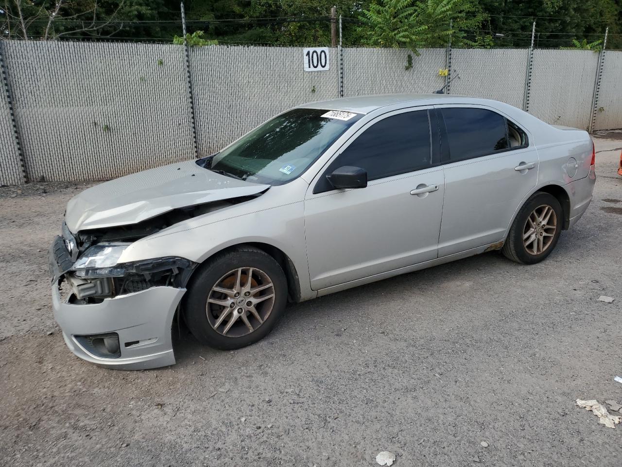 Salvage Ford Fusion Image