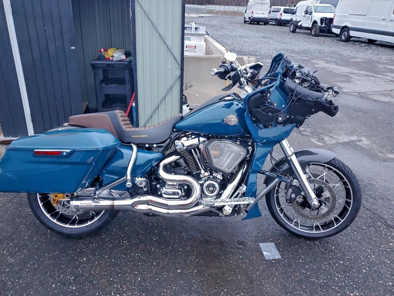 Salvage Harley-Davidson Fl Image
