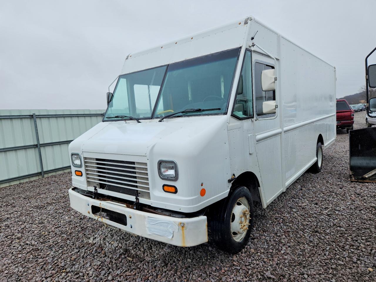 Salvage Ford F59 Image