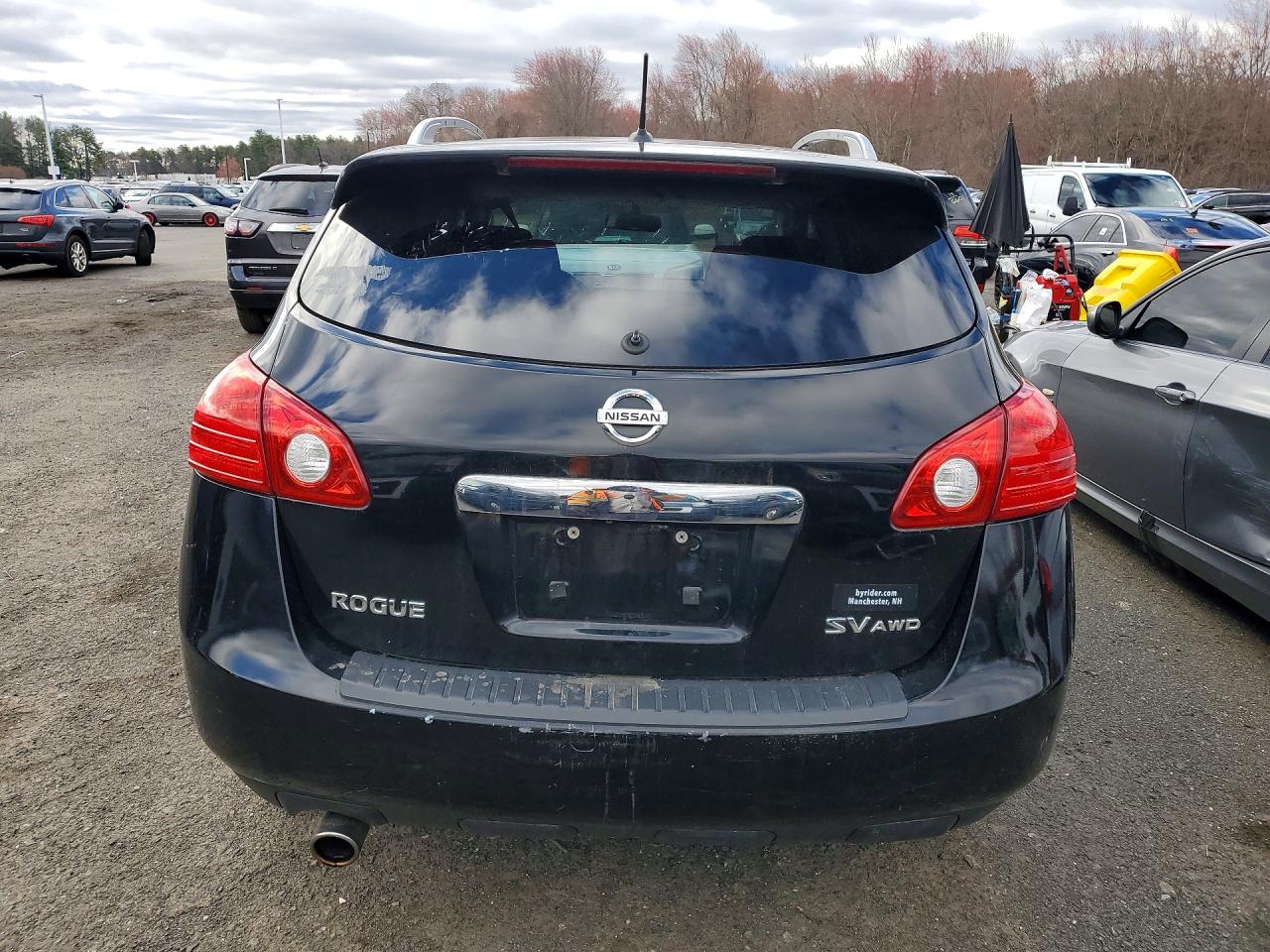 Nissan Rogue S