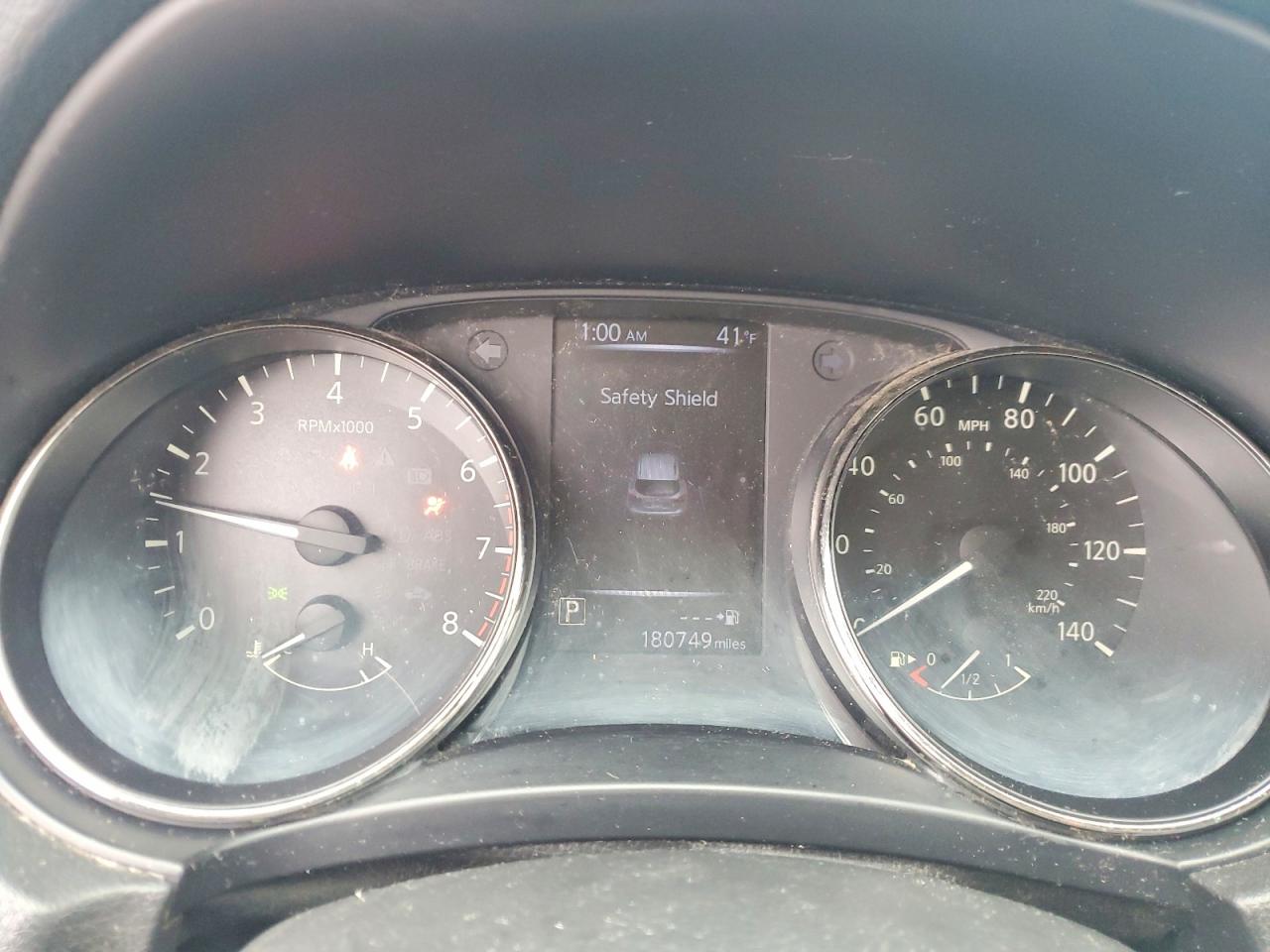 Nissan Rogue S