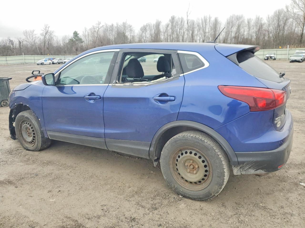 Nissan Rogue S
