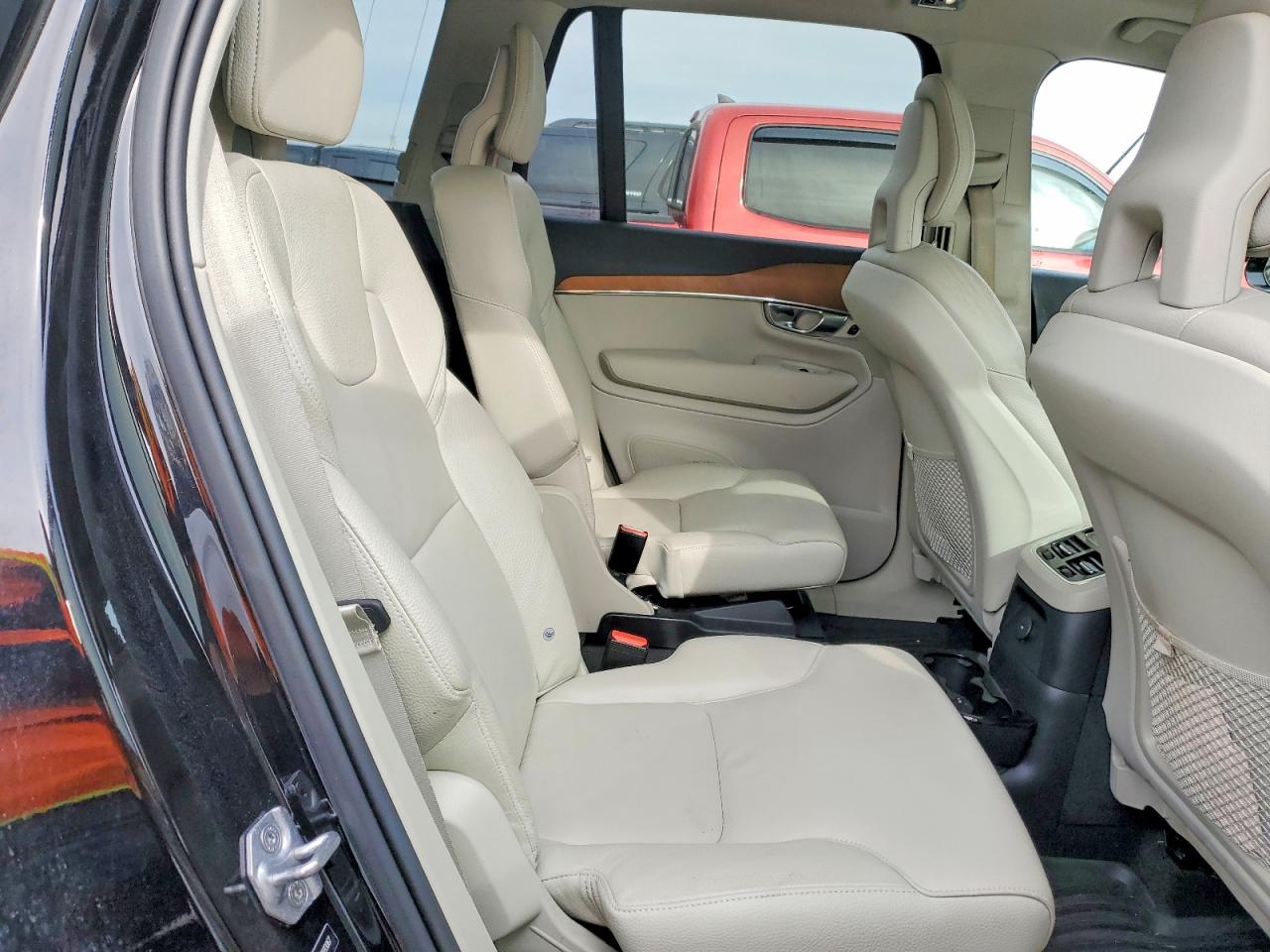 Volvo Xc90 T8 Re T8 Recharge Momentum