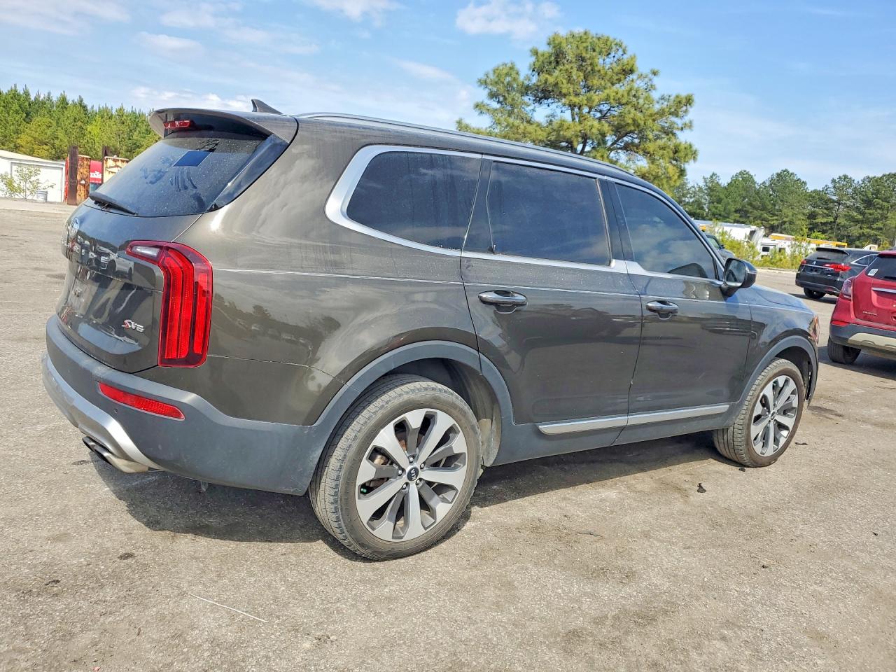 Kia Telluride S