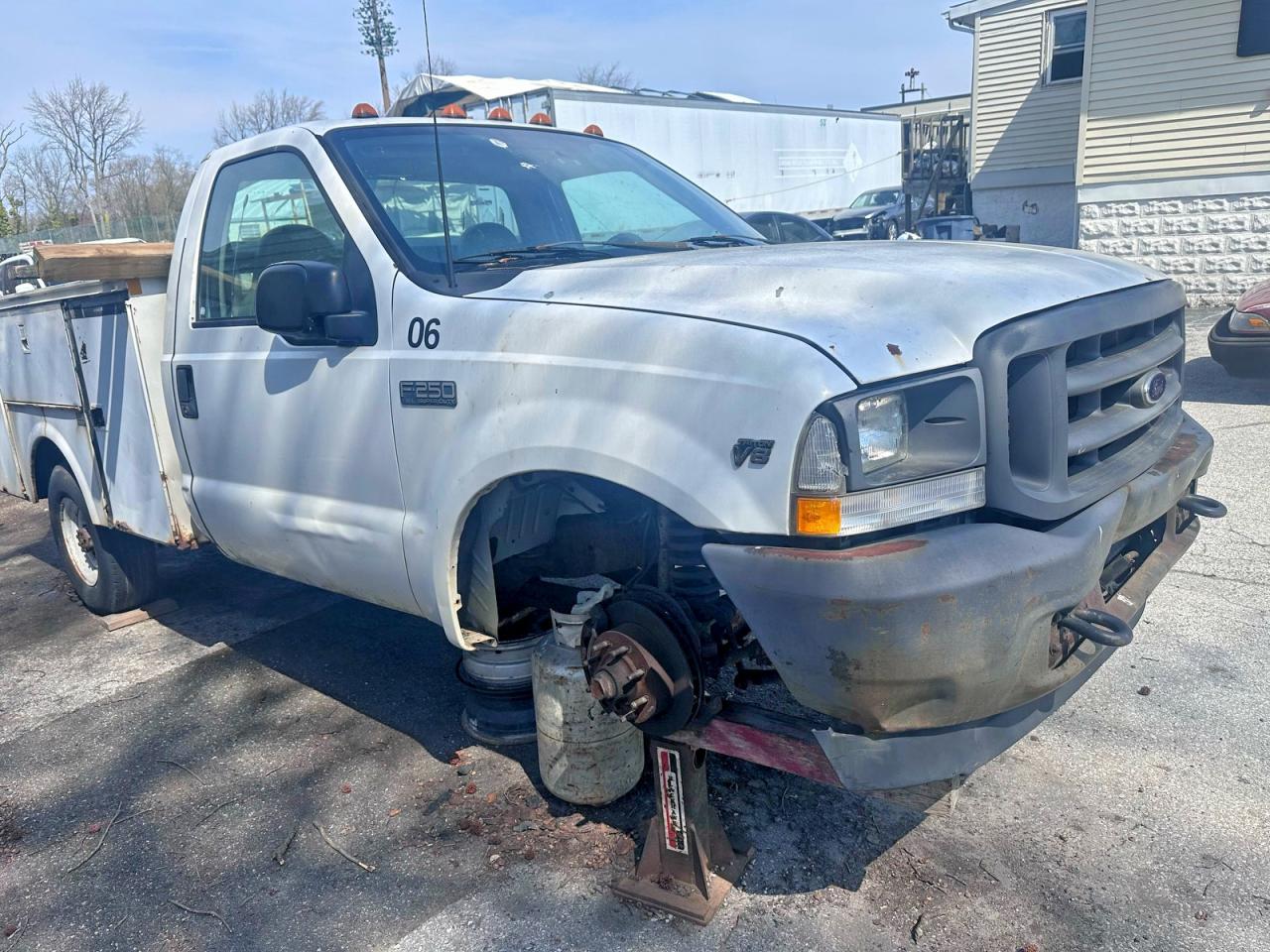 Salvage Ford F-250 Image