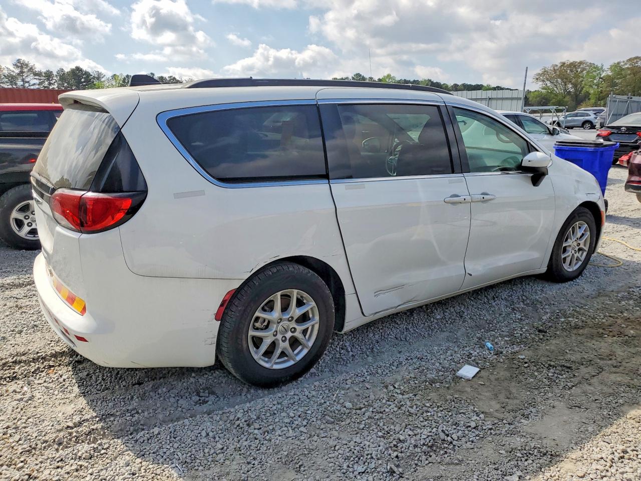 Chrysler Minivan Lxi
