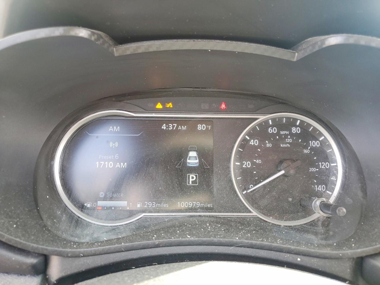 Nissan Versa Sr