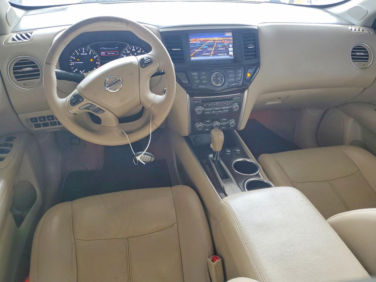 Nissan Pathfinder Platinum