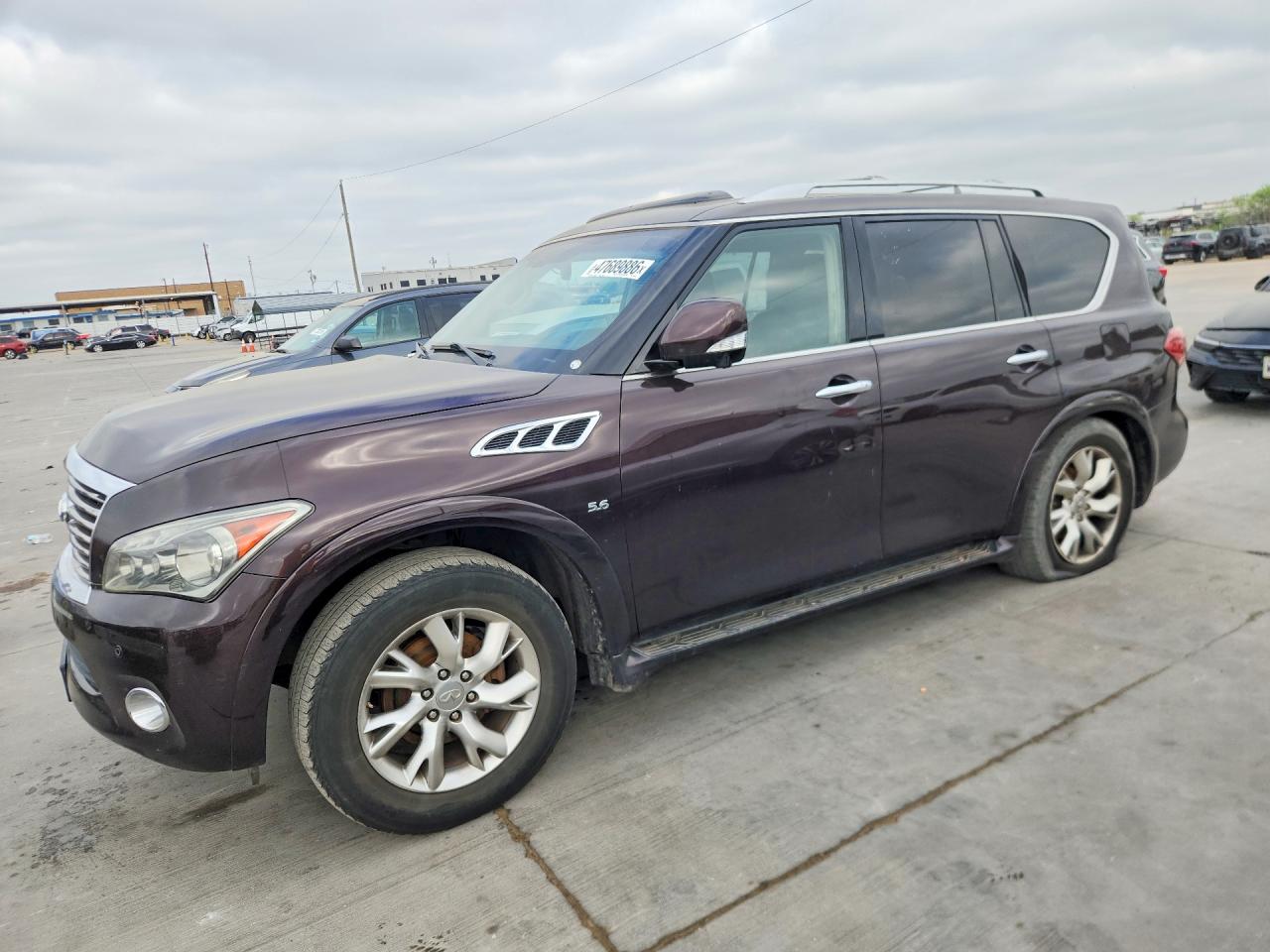 Salvage INFINITI Qx Image