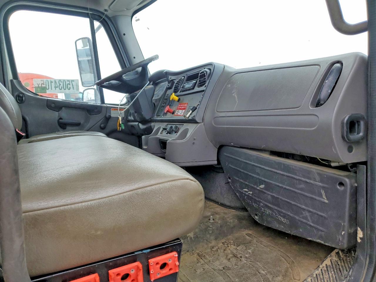 Freightliner M2