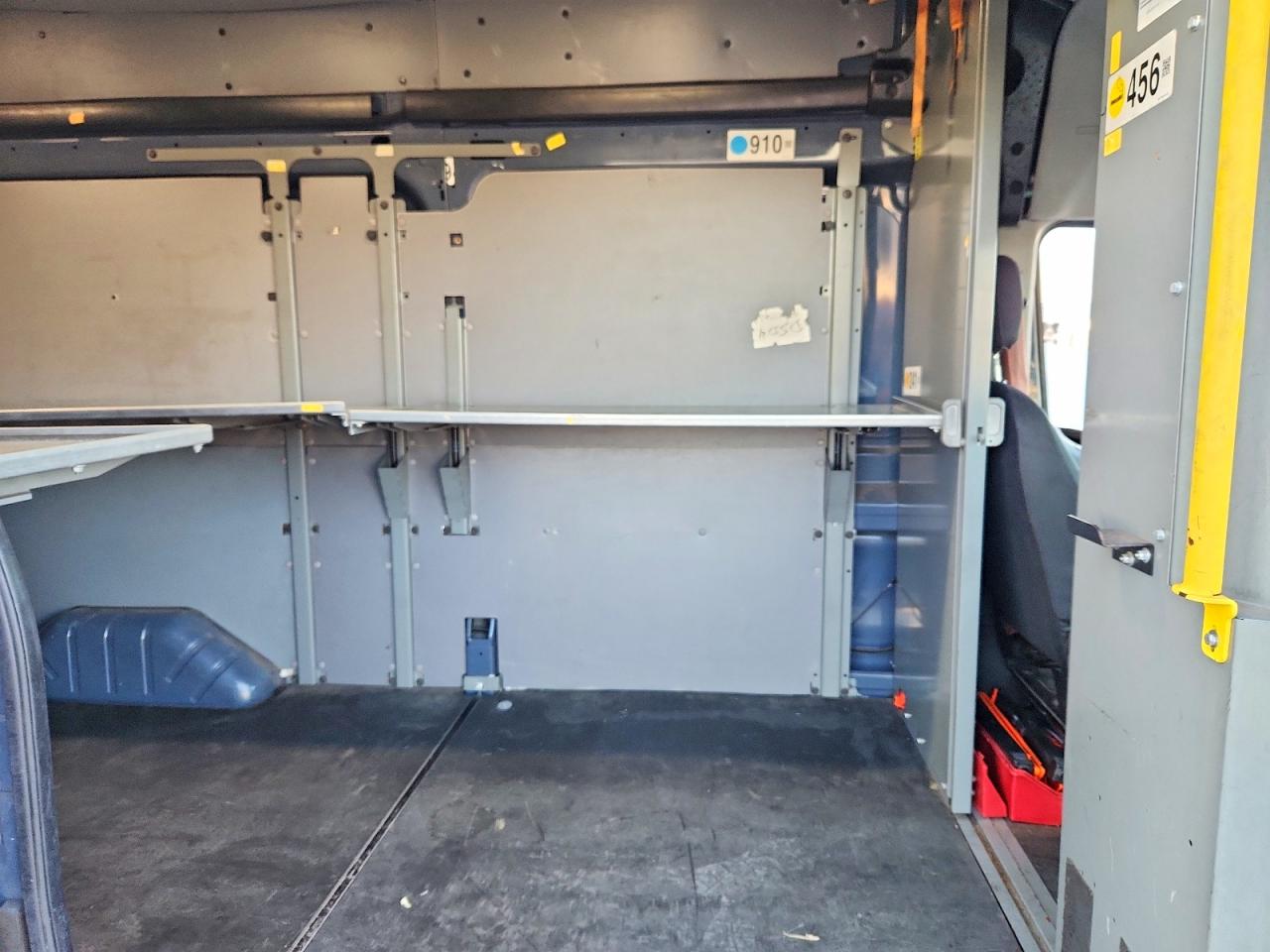 Ford Transit T-250