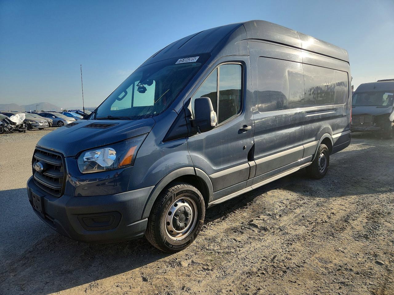 Salvage Ford Transit Image