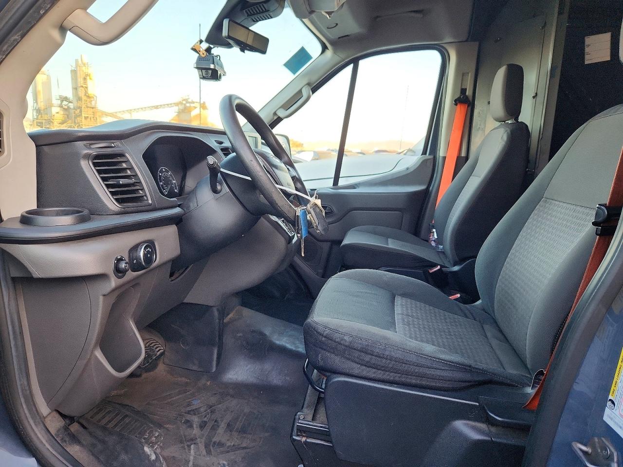 Ford Transit T-250