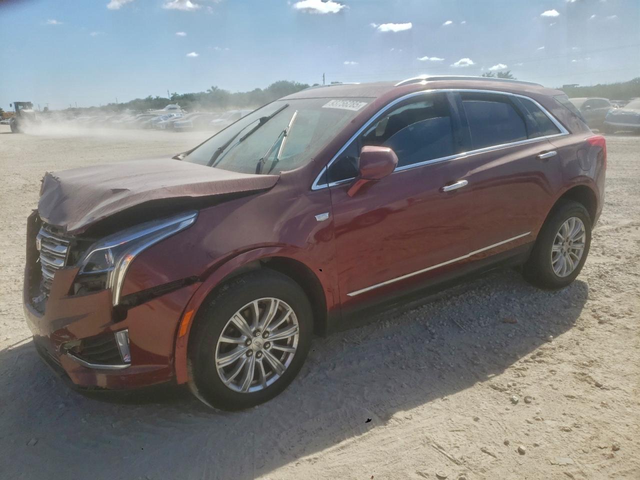 Salvage Cadillac XT5 Image