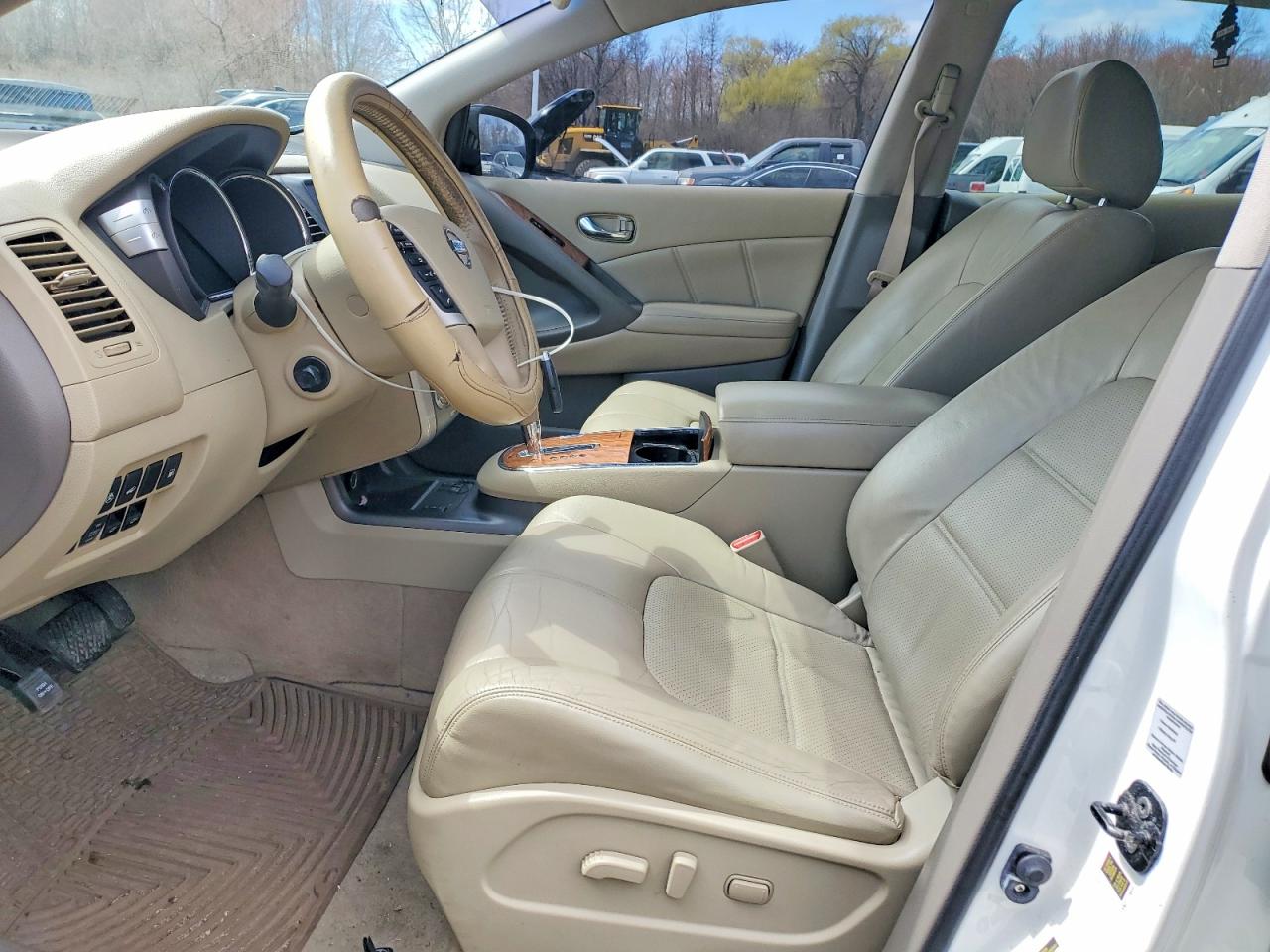 Nissan Murano S