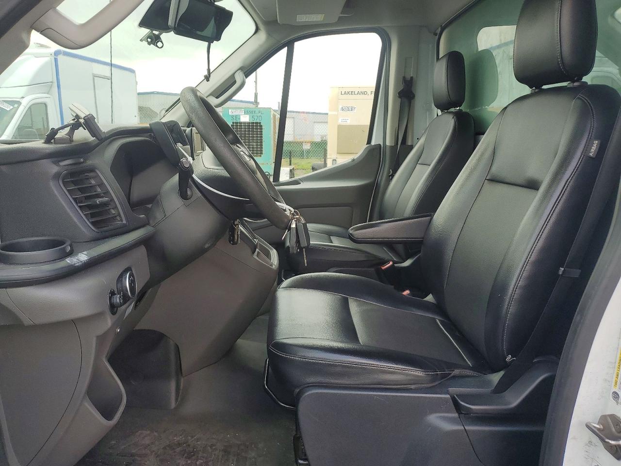 Ford Transit T-350