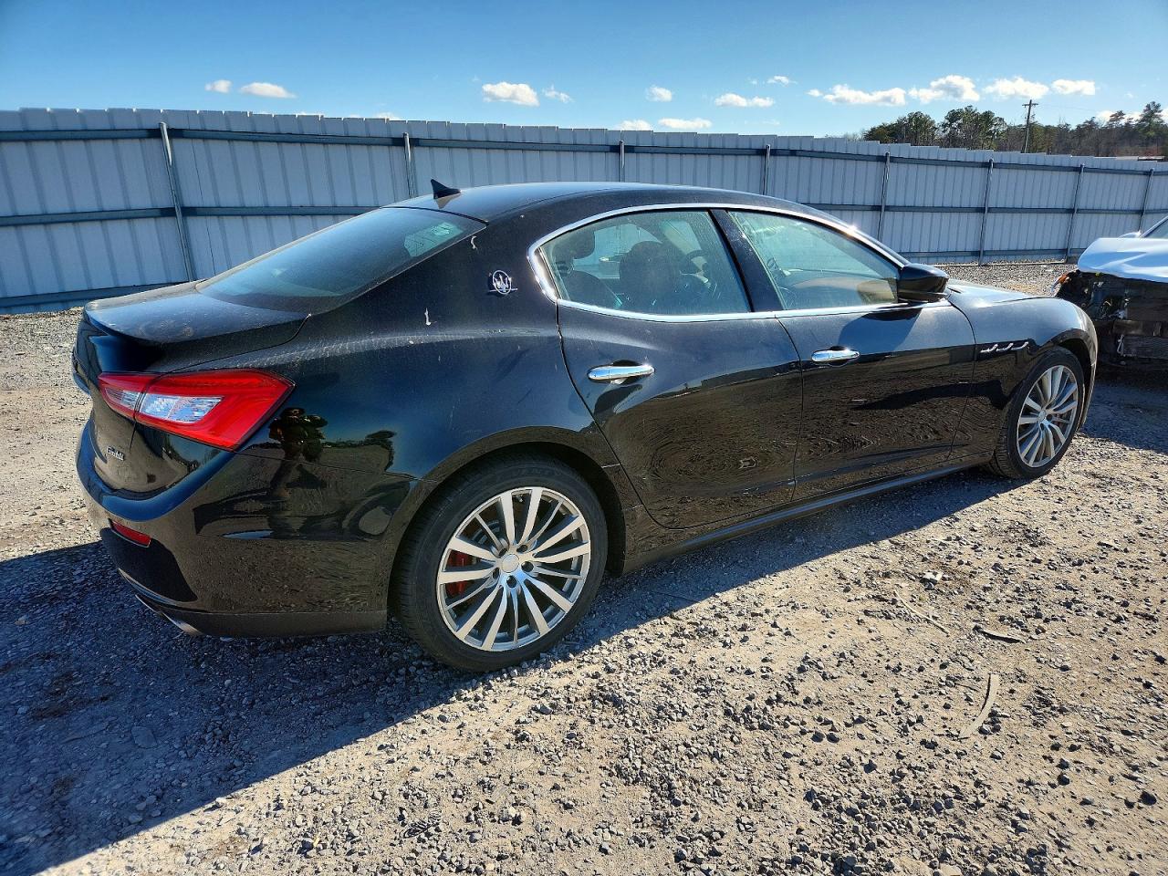 Maserati Ghibli S
