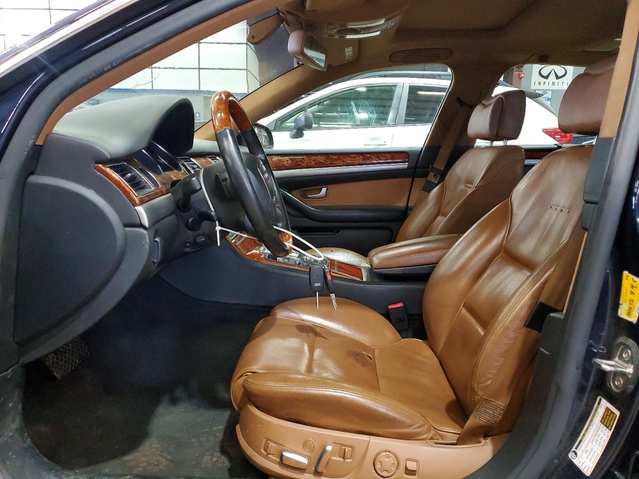 Audi A8 L Quattro