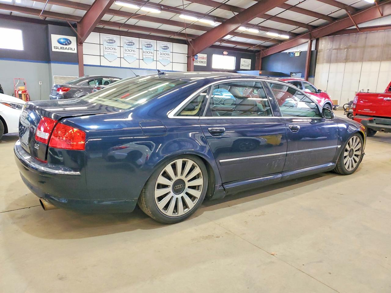 Audi A8 L Quattro