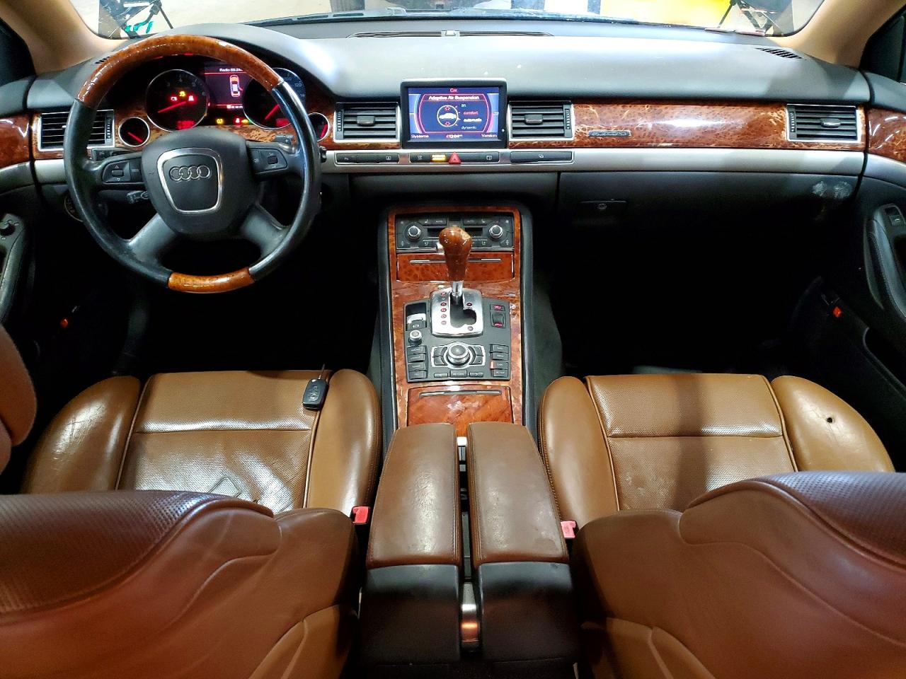 Audi A8 L Quattro